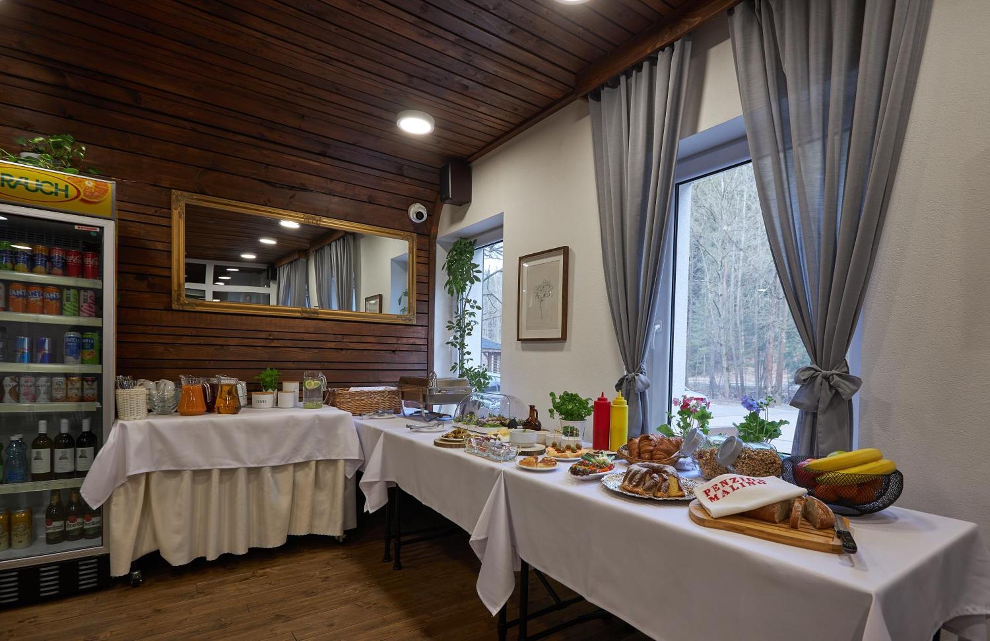 Penzion Malino Ruzomberok Exteriör bild